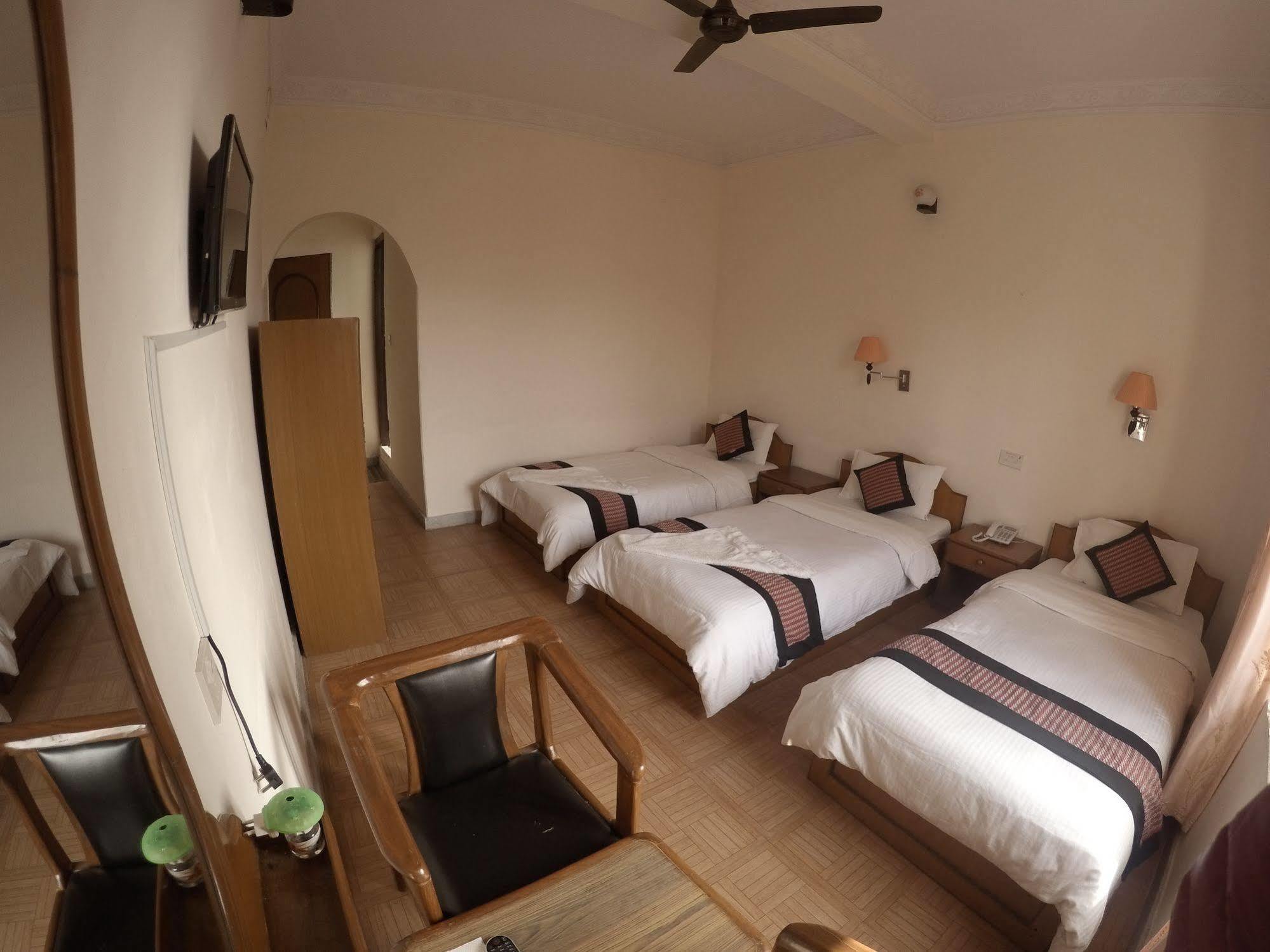 Hotel Dream Pokhara Luaran gambar